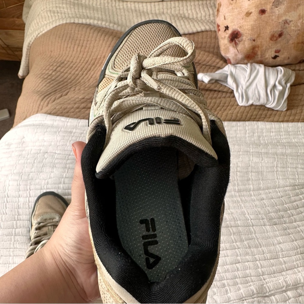 Fila (6) Women’s “Firetrail” EVO Hiking Shoes in Beige/Blue- Supportive, Durable - Picture 7 of 9